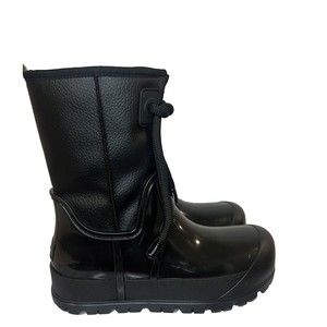 UGG Raincloud Lace waterproof Boots Size 7 in the color Black New without tags